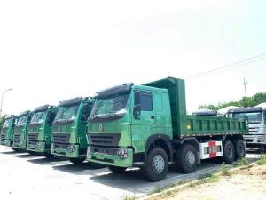 XE BEN HOWO SINOTRUK THÙNG VUÔNG
